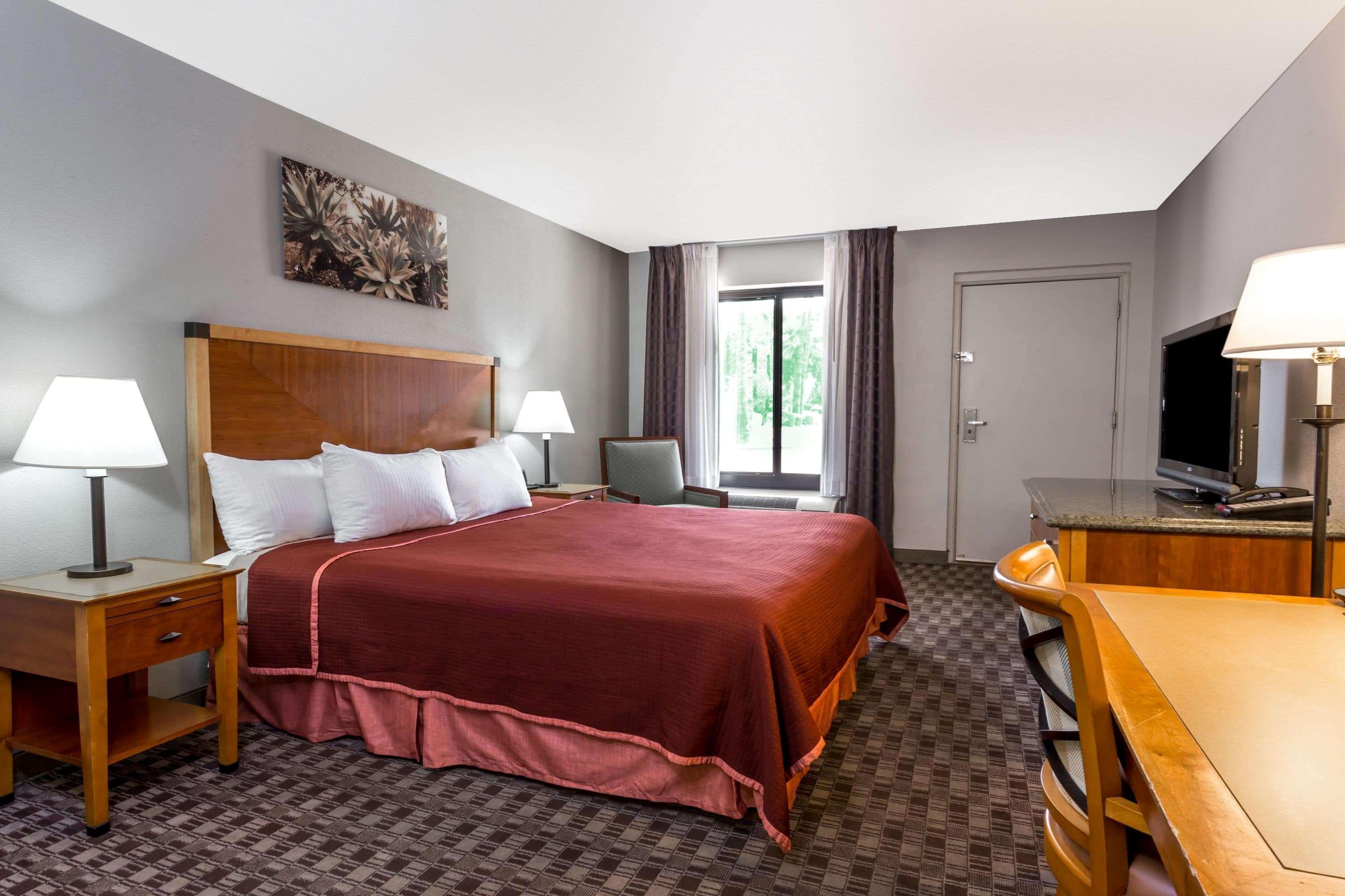 Howard Johnson By Wyndham Scottsdale Old Town Экстерьер фото